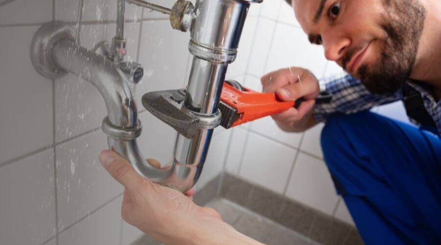 Toilet clog repair in Felton, DE